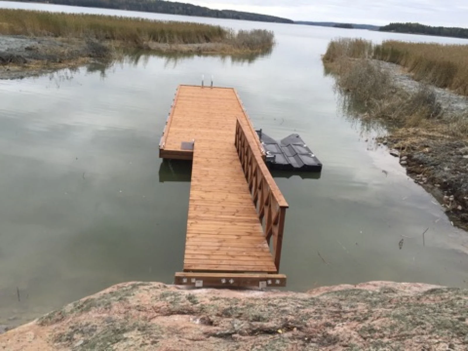 Maatuki puupalkki kallioon tai betoniin - Image 2