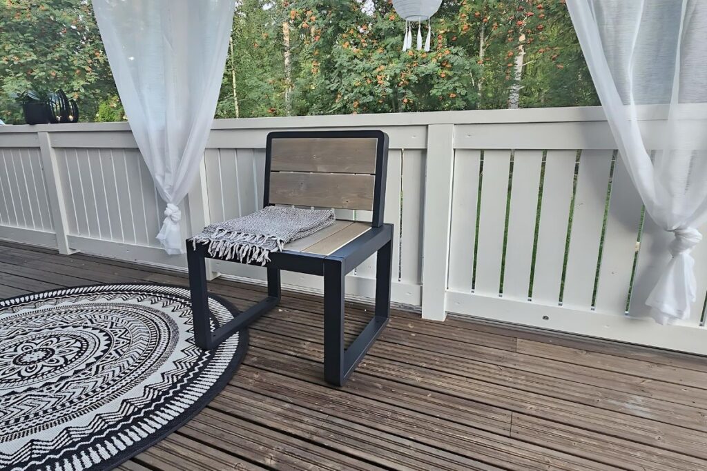 savorak design jakkara selkänojalla