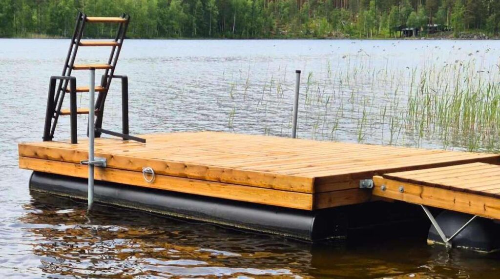 Mökki-P 2.4 x 4 m rullaponttoneilla_Riihimäki