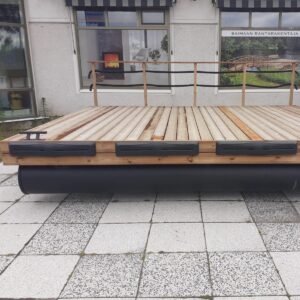 mökki 3.15 x 4 rullaponttoneilla