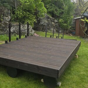 Mallilaituri Mökki 3,15x4 m, kävelysilta 1,2x5 m, Noki, Rantasalmi