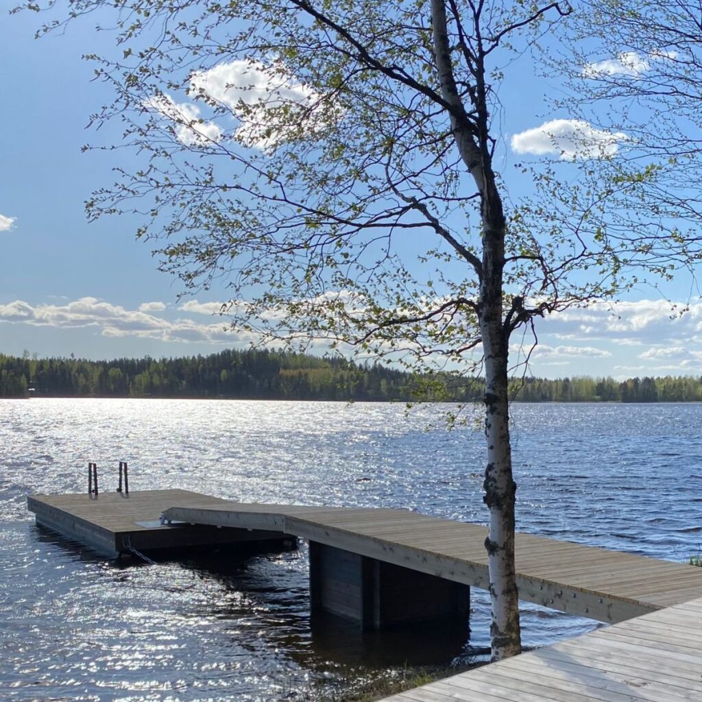 Mökkilaituri 3,15 x 4 m Nastola