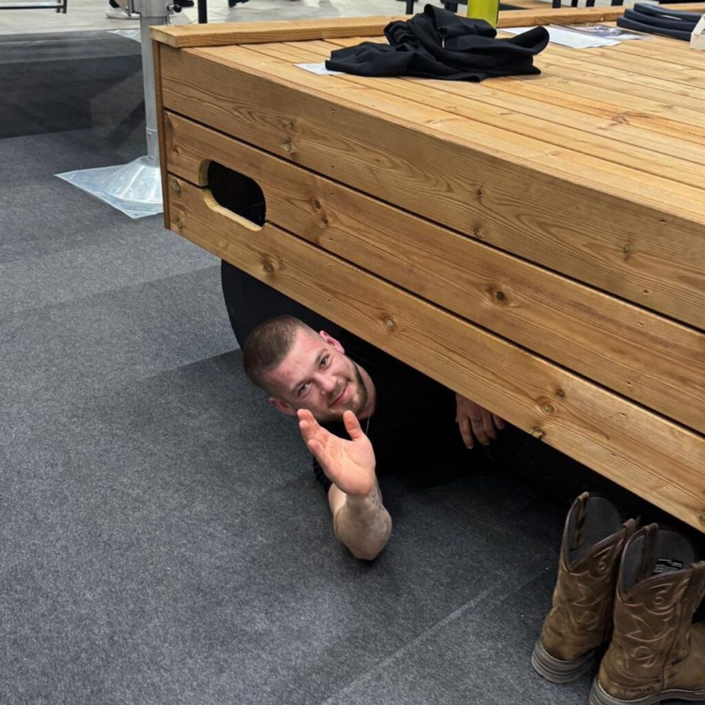 savorak myyjä daniel kuismin