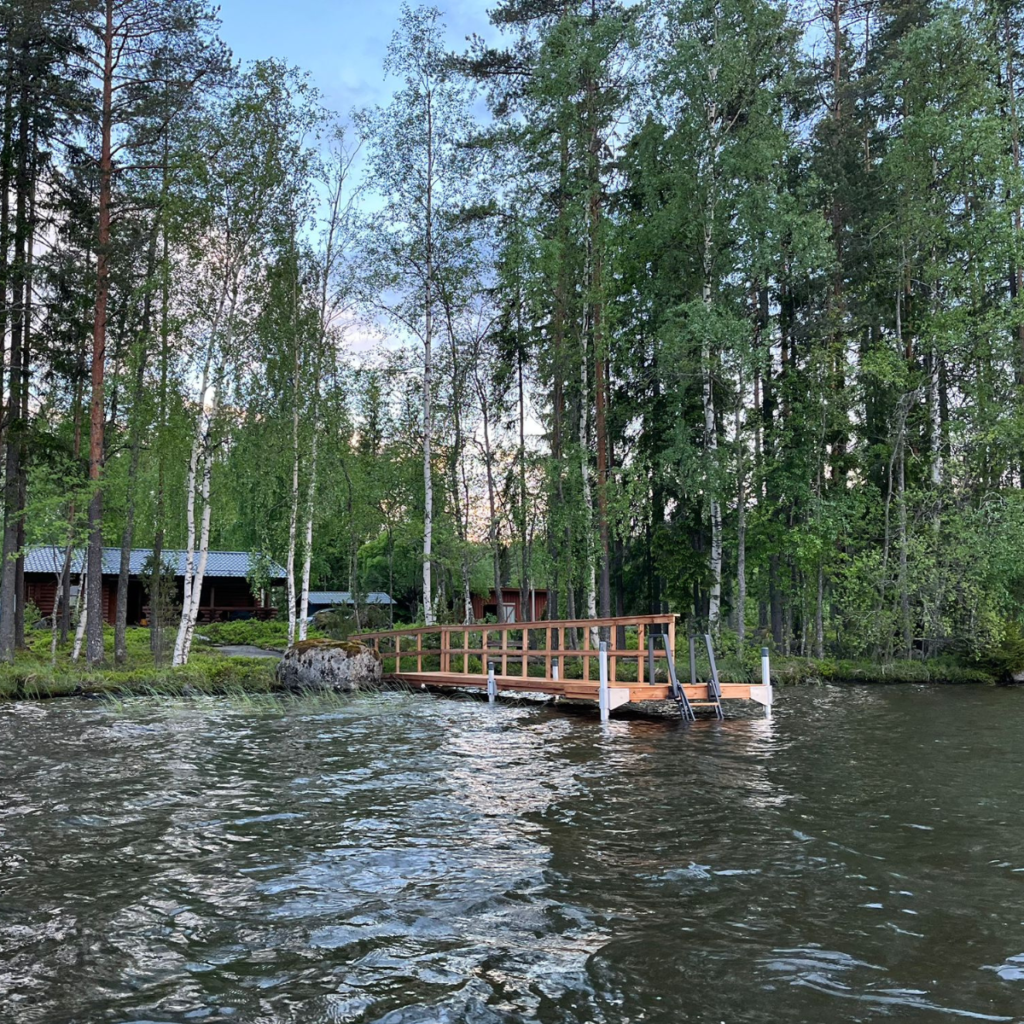 Lappeenranta uusi jokamieslaituri rantaanpäin